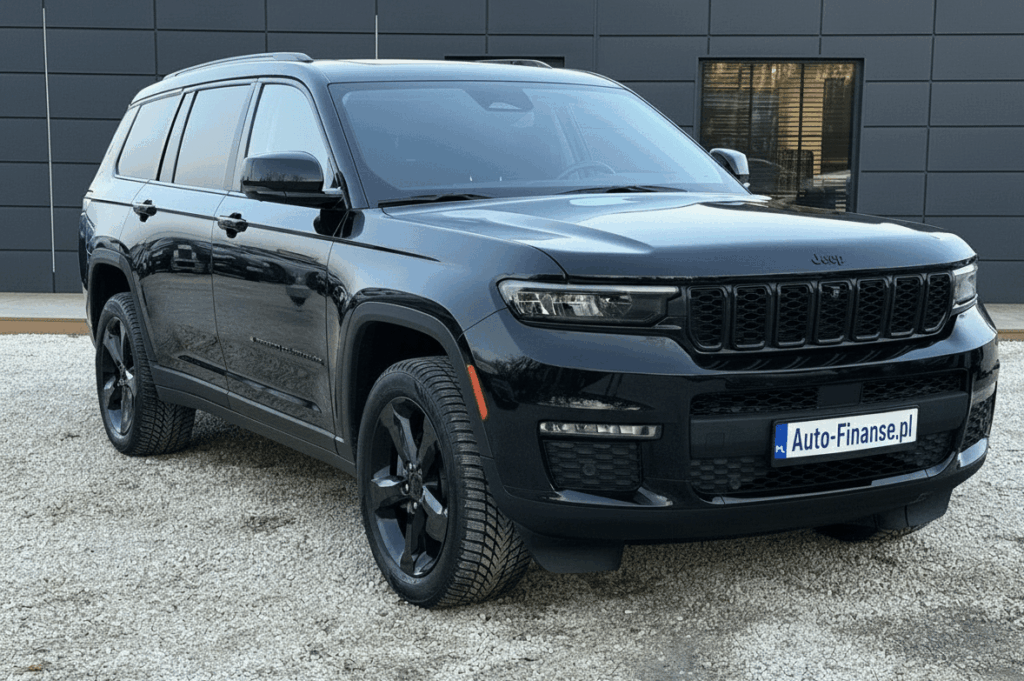 Jeep Grand Cherokee L Altitude 3.6 V6 4x4 2022 czarny SUV USA Auto-Finanse.pl